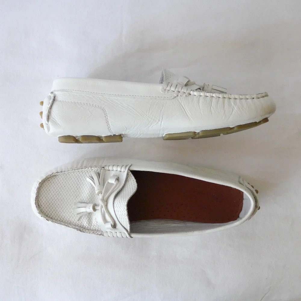 Zara Kids 37 (7) White Leather Moccasins